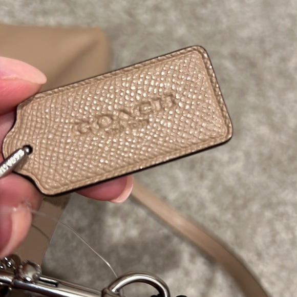 Coach Crossbody Bag - Picture 4 of 7